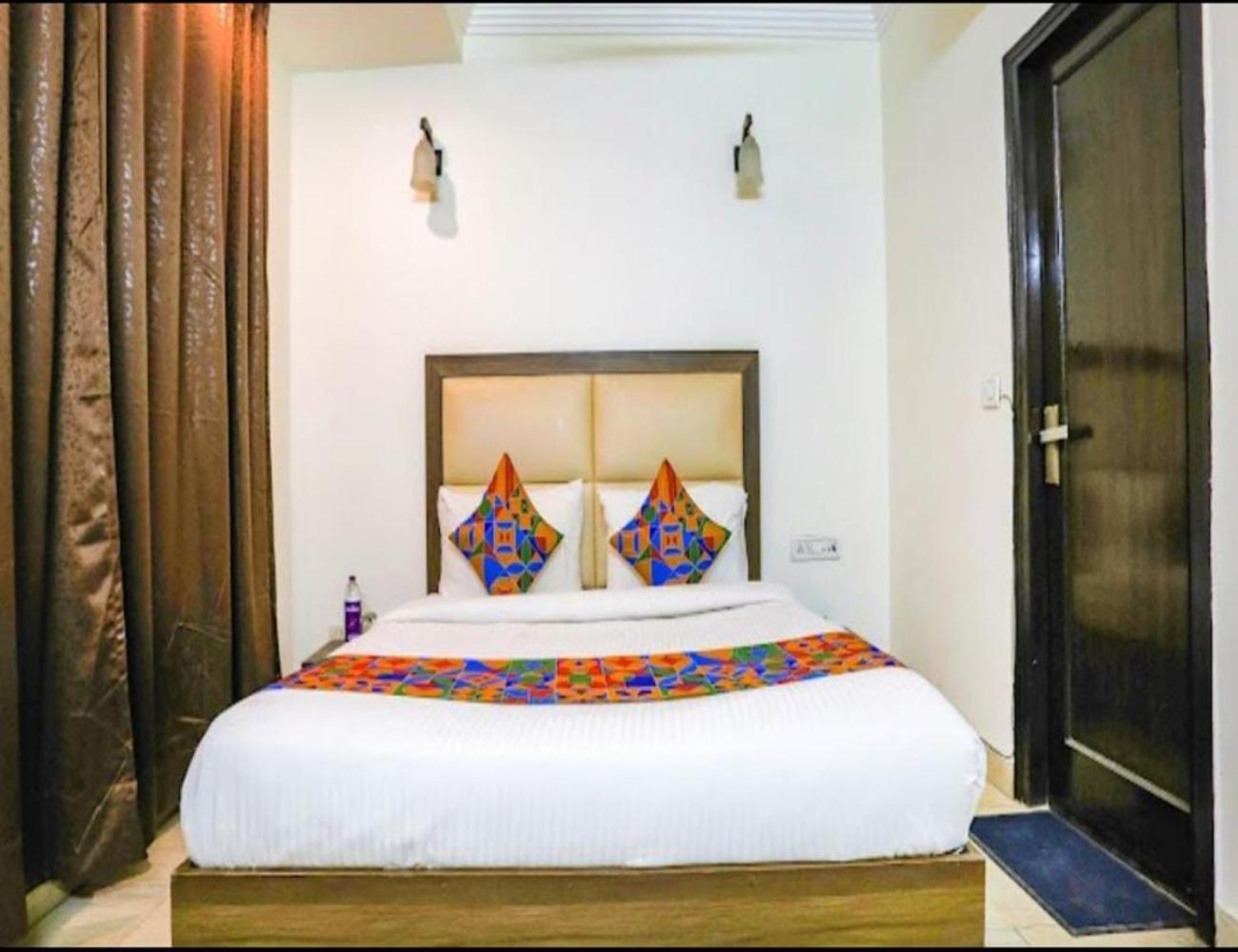 The Jpm Express Homestay New Delhi