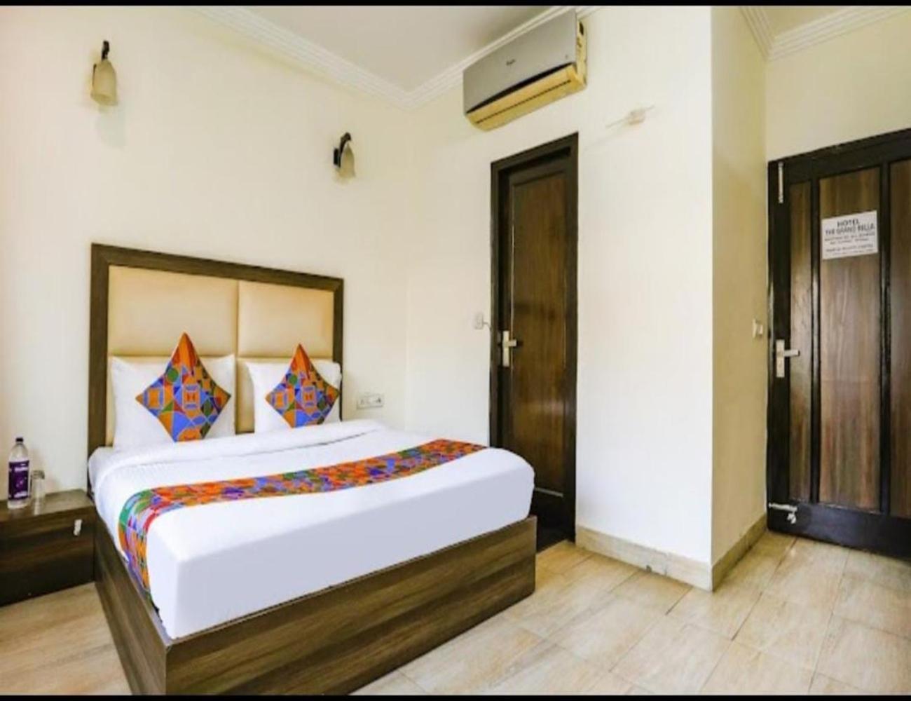 The Jpm Express Homestay New Delhi