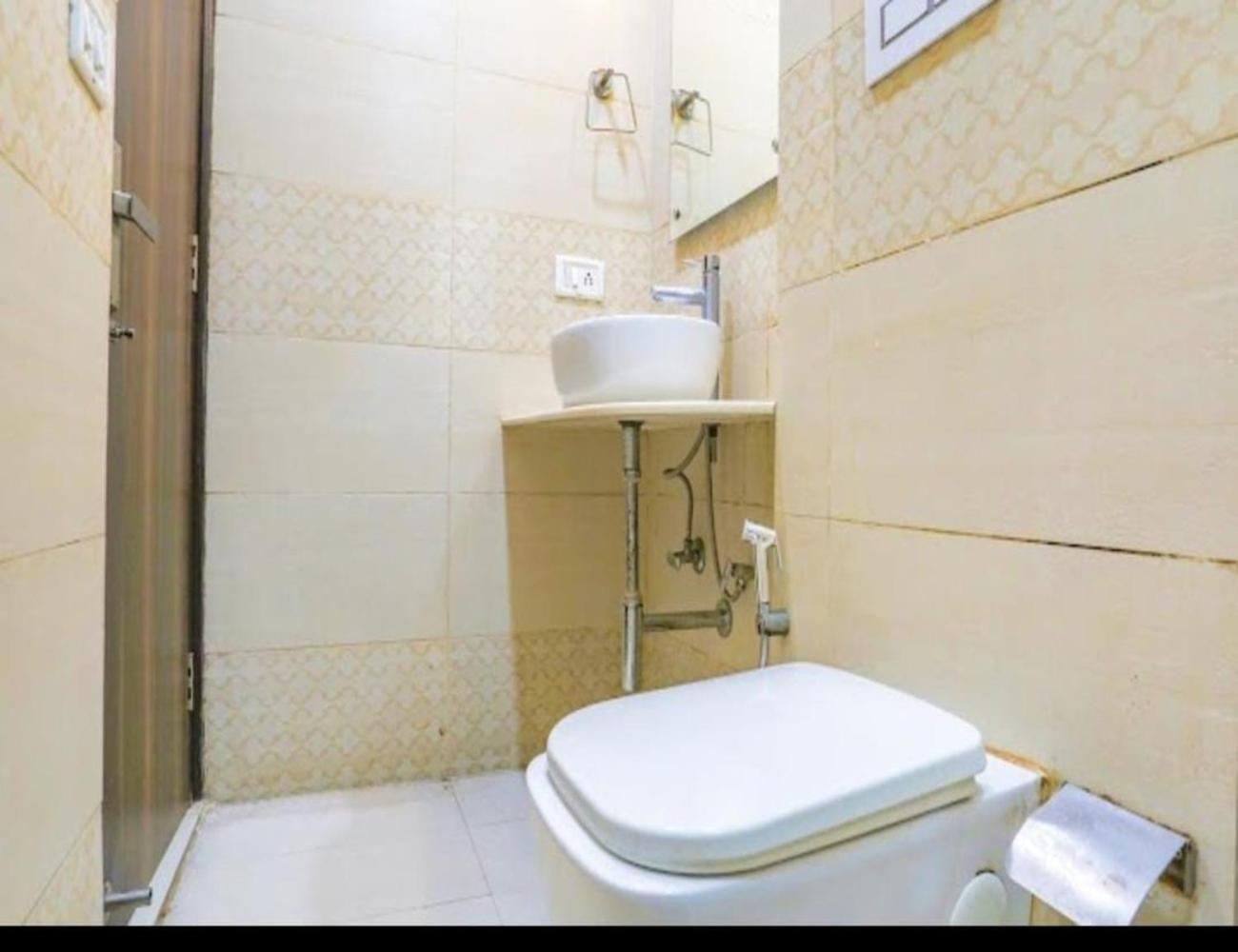 Homestay The Jpm Express New Delhi